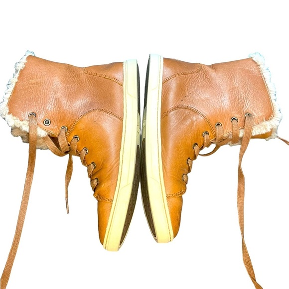 UGG starlyn high top leather sneakers | UGG leather boots with fur | size 7 - Picture 8 of 14